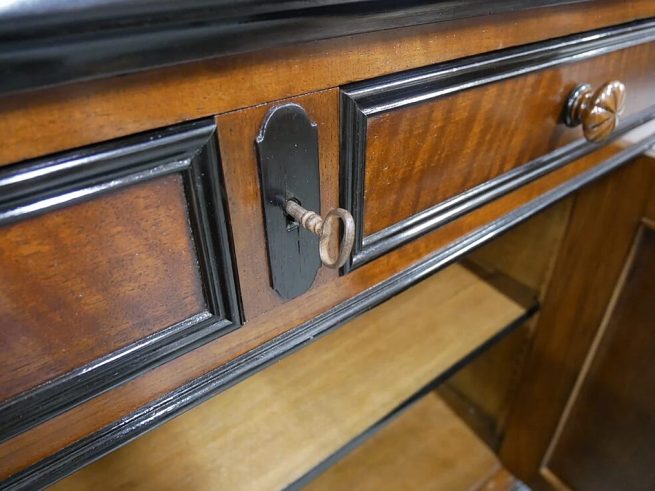 Napoleon III walnut sideboard with ebonized borders, 19th century 10