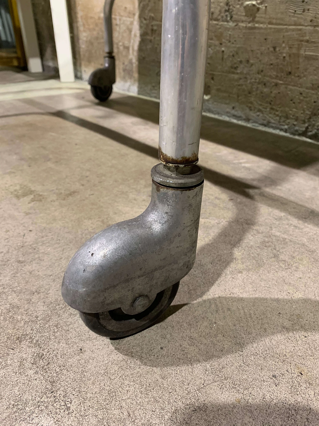 Steel medical cart, 1990s 6