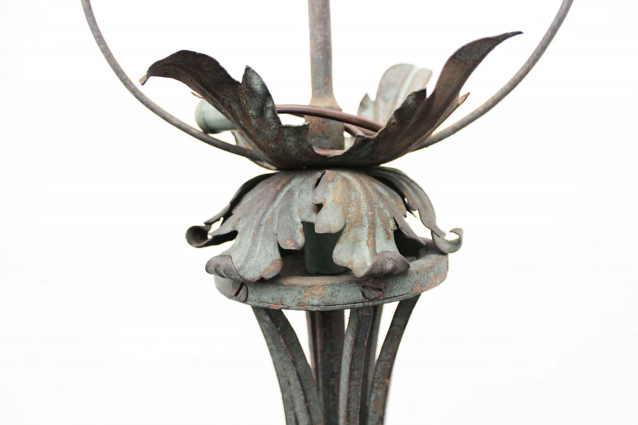 Lampada da terra in ferro battuto, fine '800 9