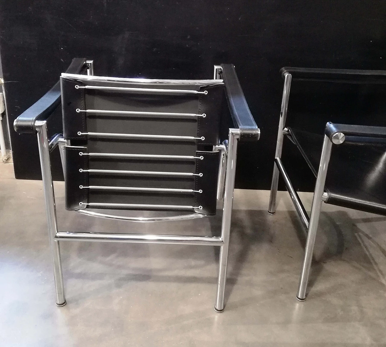 Pair of Bauhaus style armchairs for Alivar, 1990s 6