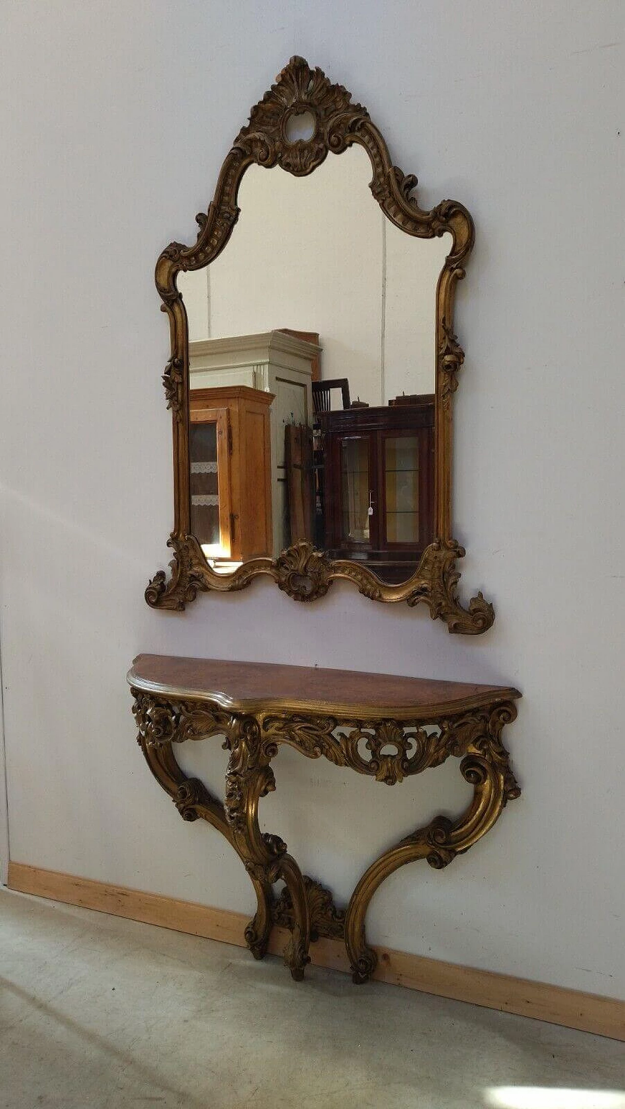 Specchio e consolle stile Luigi XV in legno intagliato e dorato 12