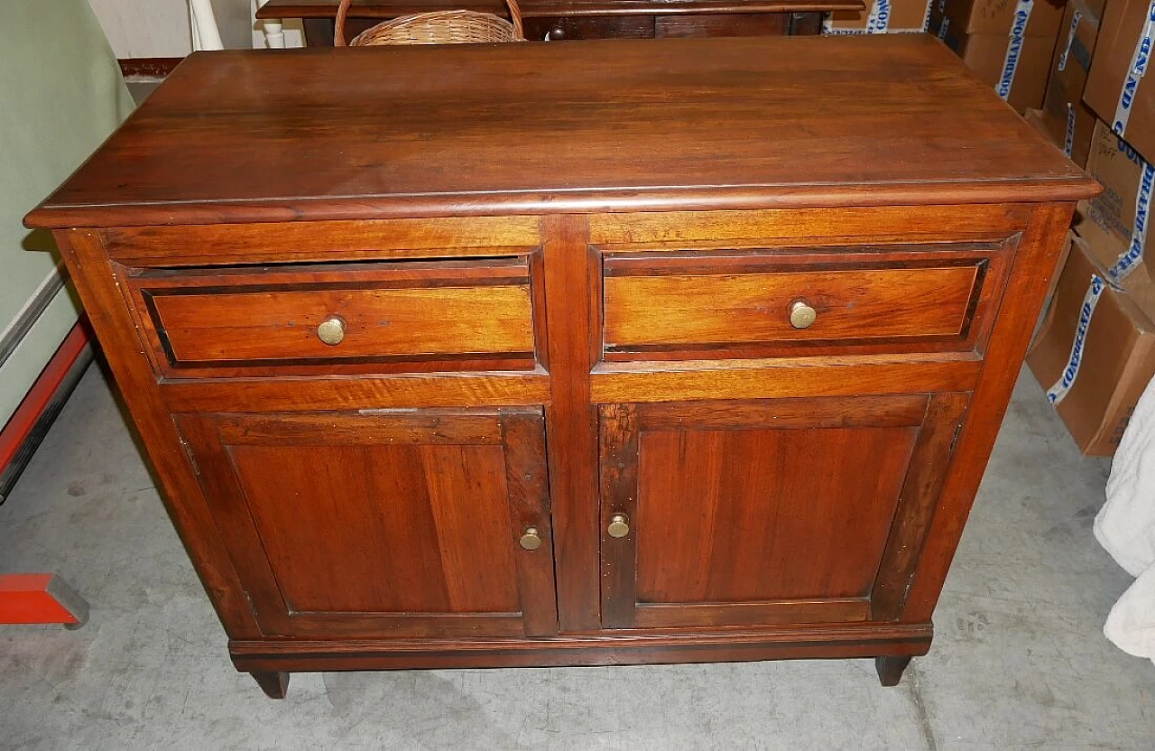 Credenza in noce massello con parti lastronate, inizio '900 2