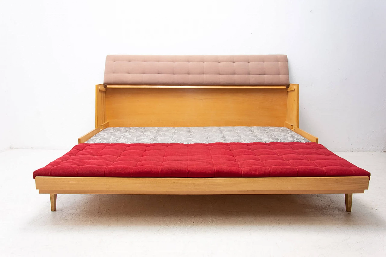 Czechoslovakian ash and fabric sofa bed, 1960s 6