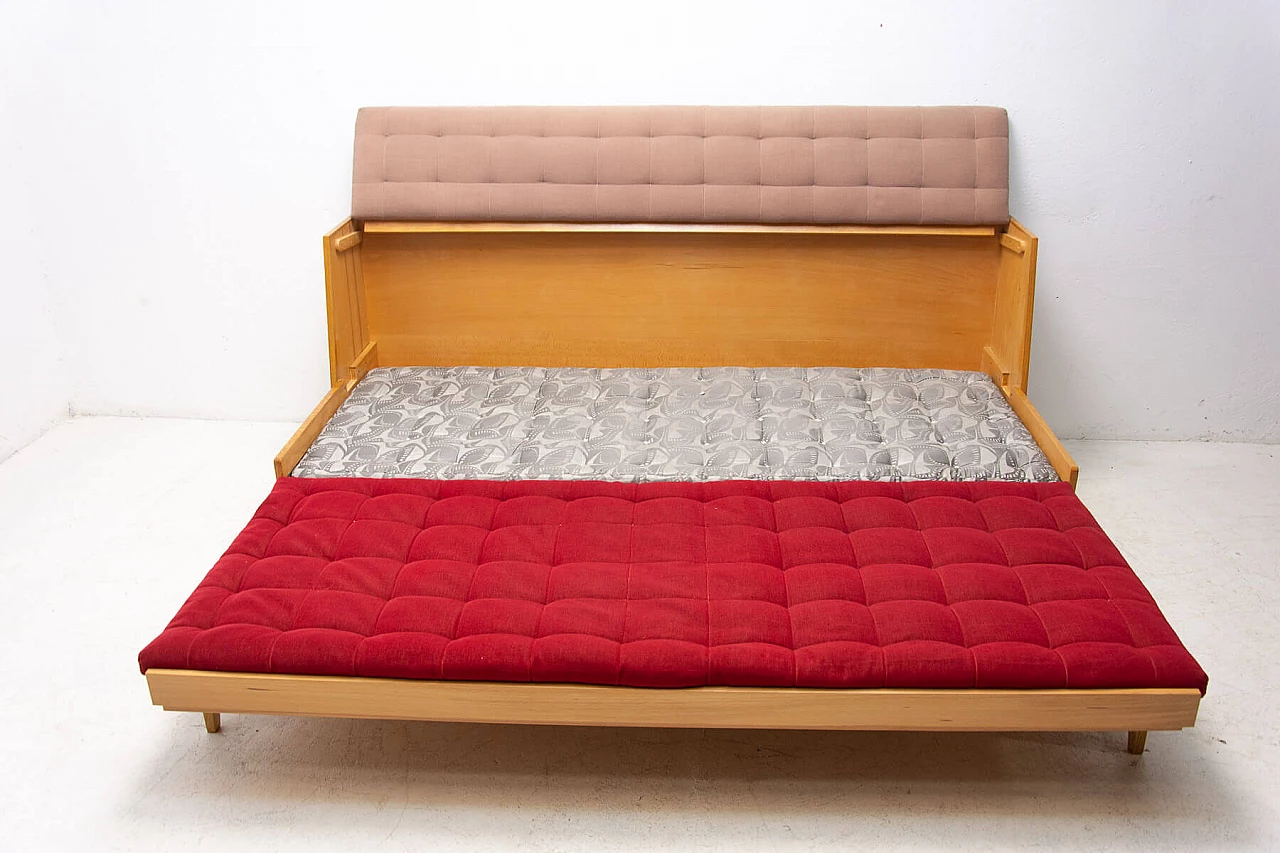 Czechoslovakian ash and fabric sofa bed, 1960s 7