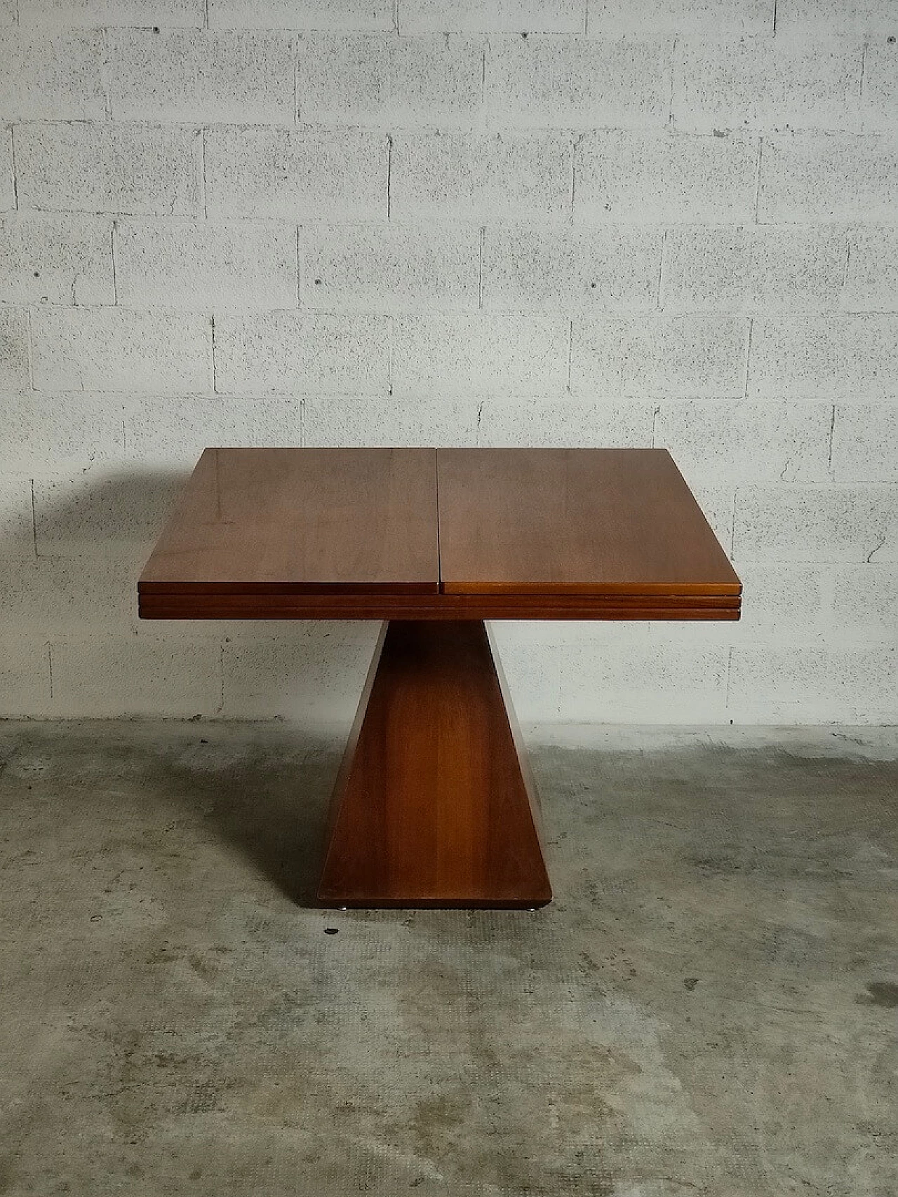 Extending table model Chelsea by Vittorio Introini for Saporiti, 1960s 3