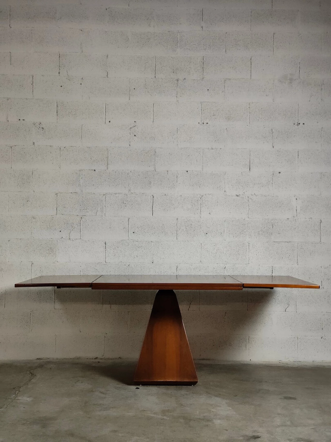 Extending table model Chelsea by Vittorio Introini for Saporiti, 1960s 12