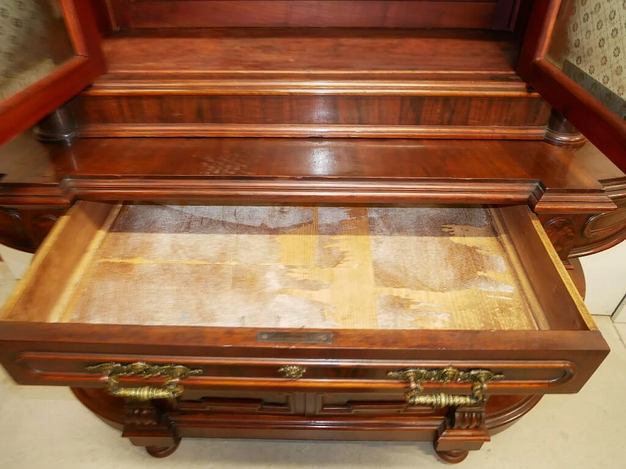 Solid walnut sideboard with showcase, 19th century 8