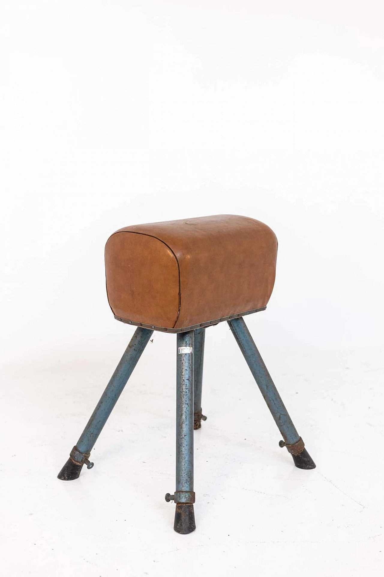 Cavallina da esercizio in pelle e ferro verniciato di Fonti, anni '50 2