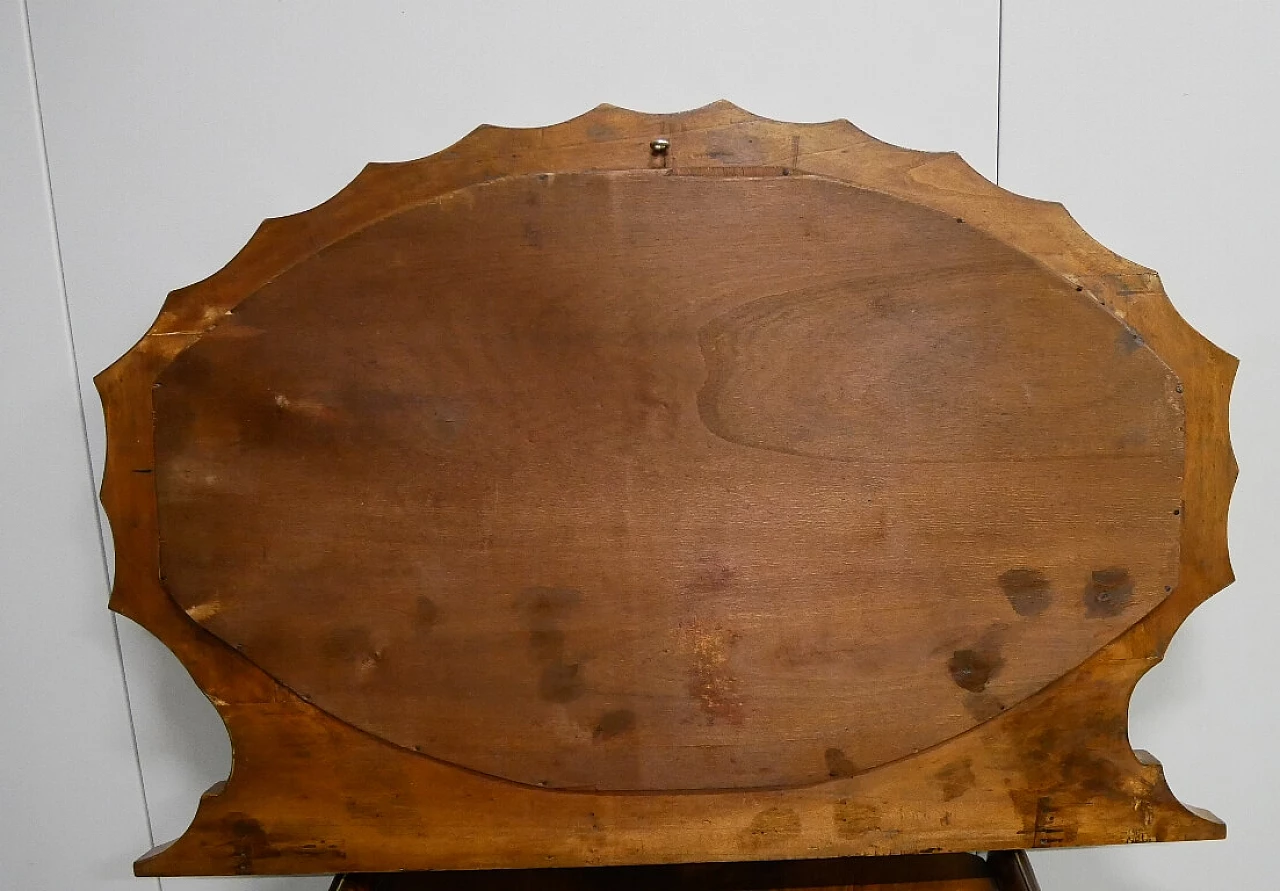 Specchiera in noce con cornice sagomata, anni '30 2