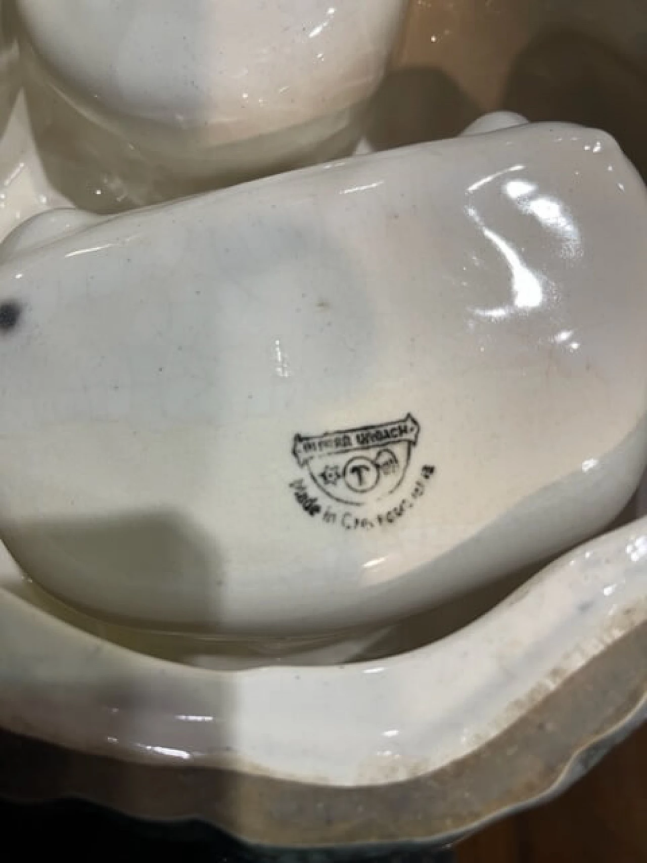 Scultura in porcellana di orso polare su iceberg di Ditmar Urbach, anni '30 8