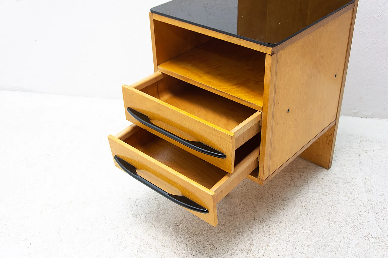 Coppia di comodini di Mojmír Požár per UP Závody in frassino, anni '60 17