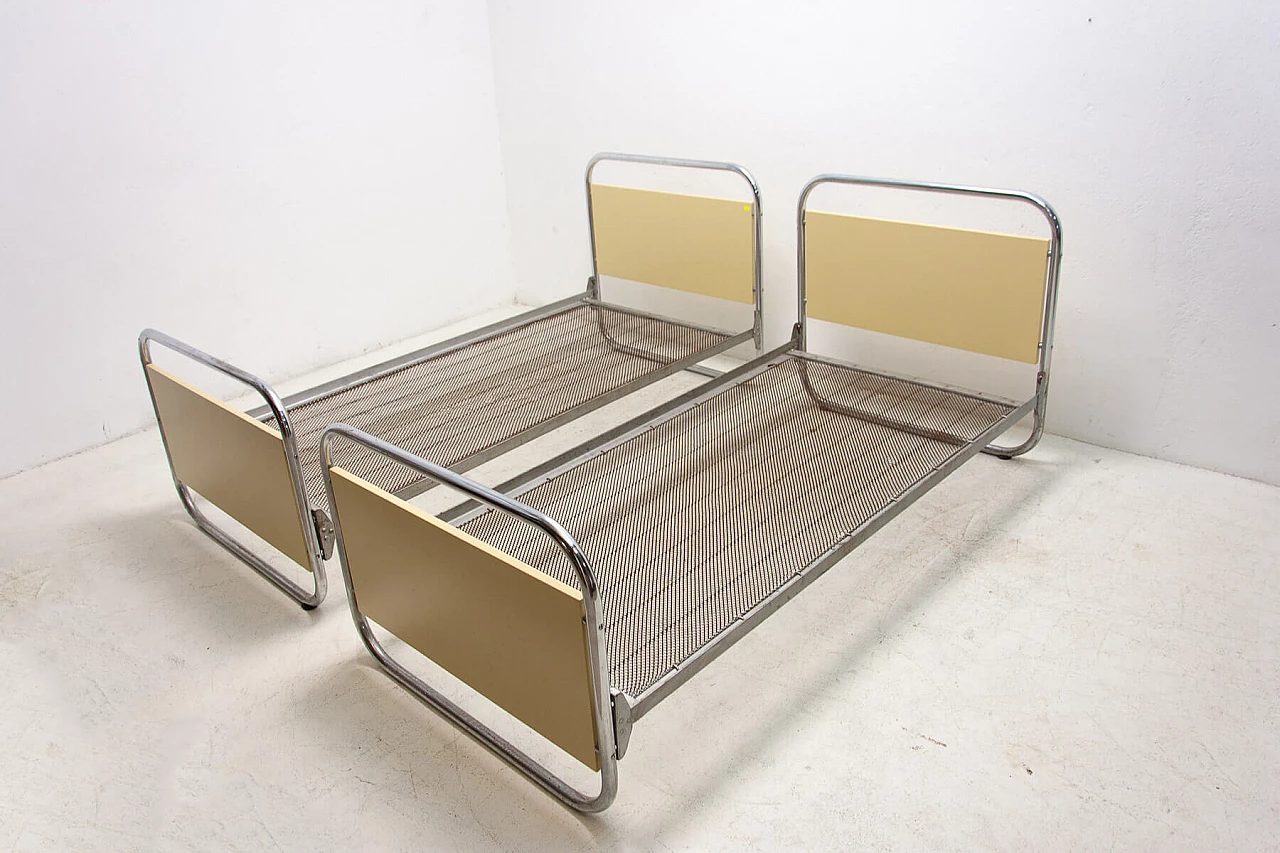 Pair of tubular steel beds in Bauhaus style, 1930s 3