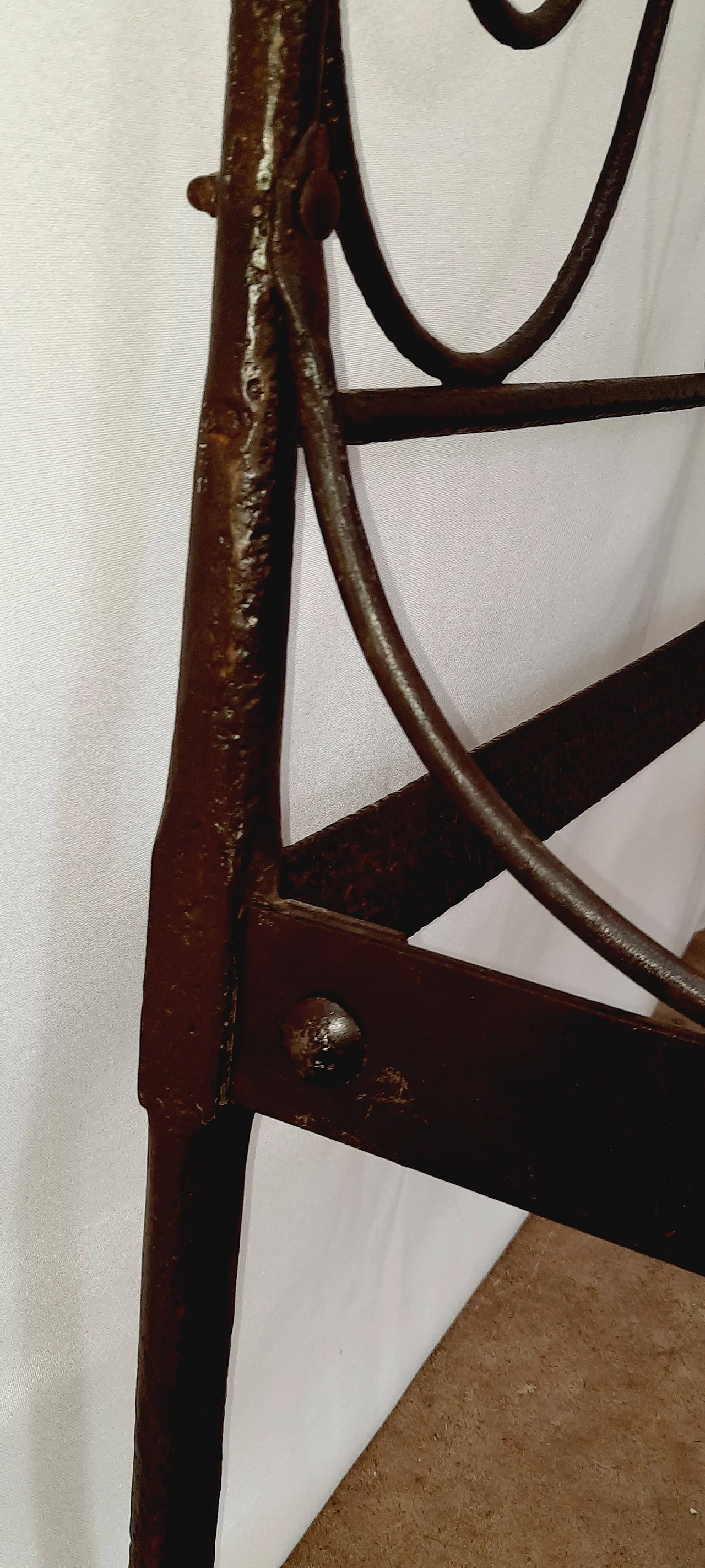 Wrought iron single bed, early 20th century 4