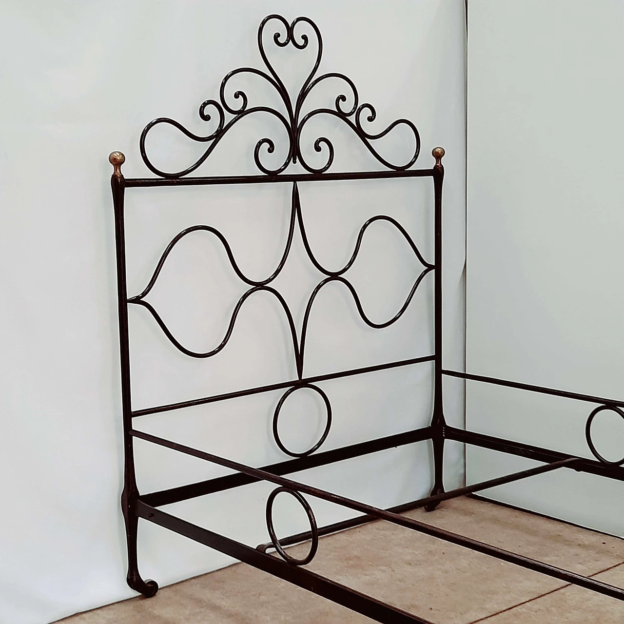 Wrought iron single bed, 19th century 3