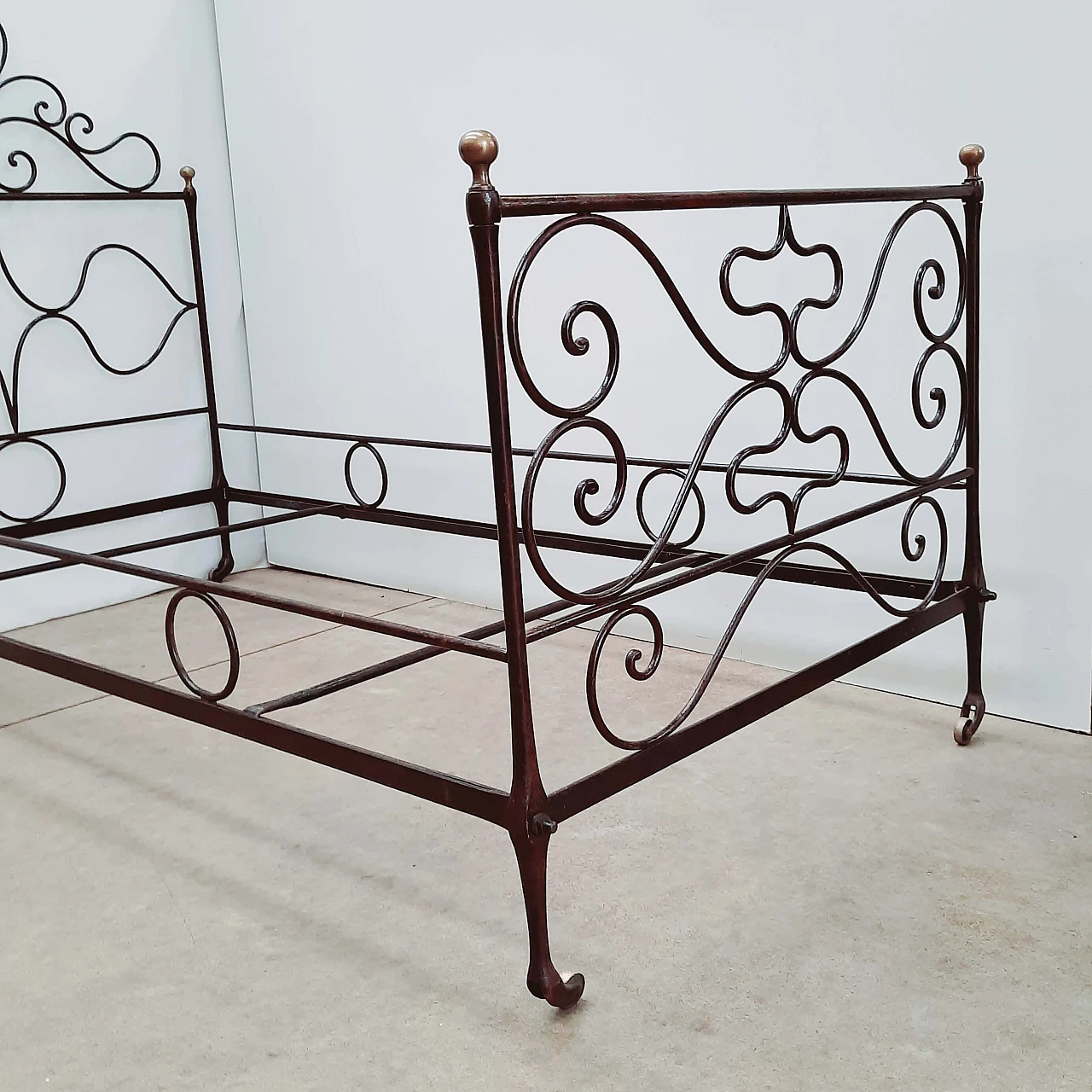 Wrought iron single bed, 19th century 5