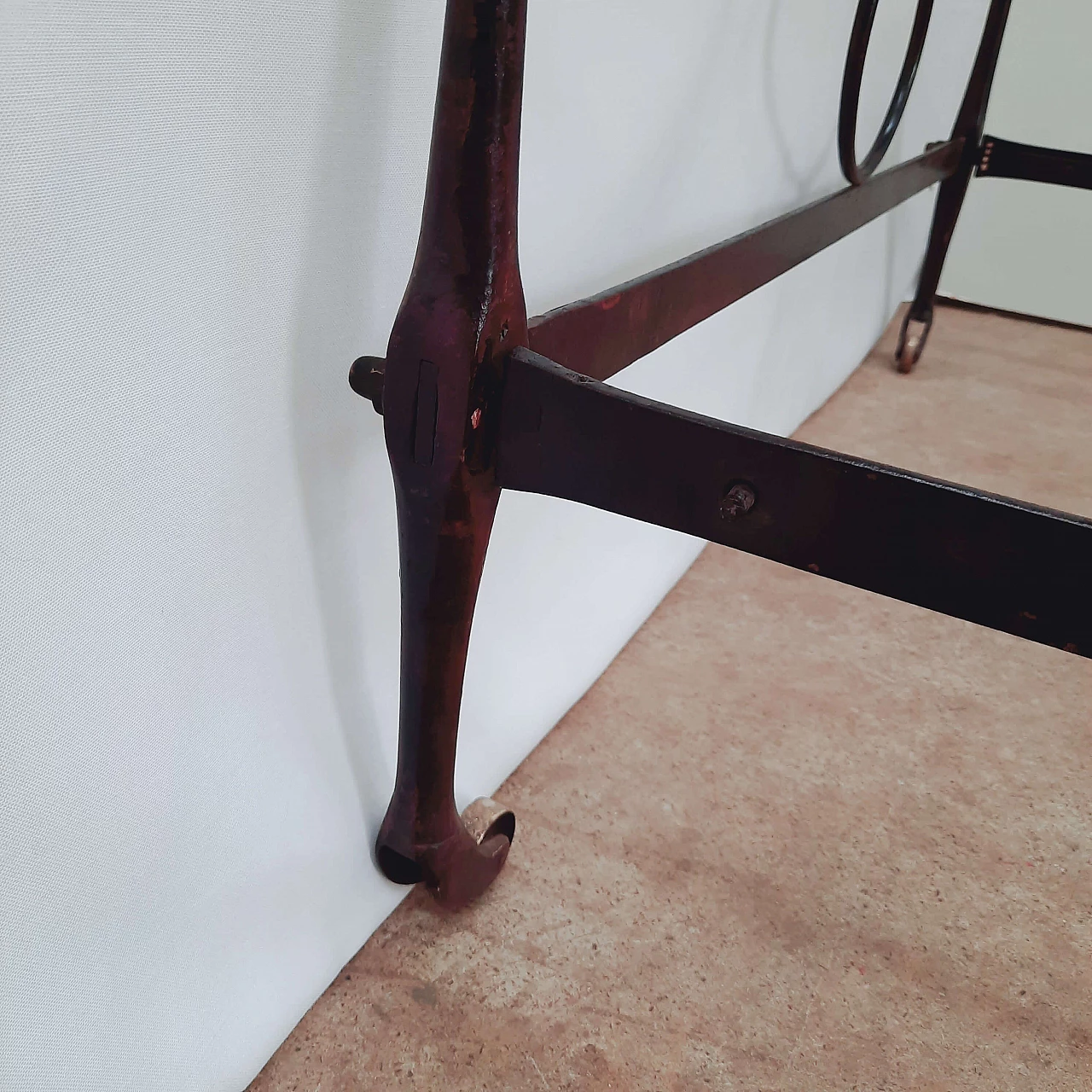 Wrought iron single bed, 19th century 8