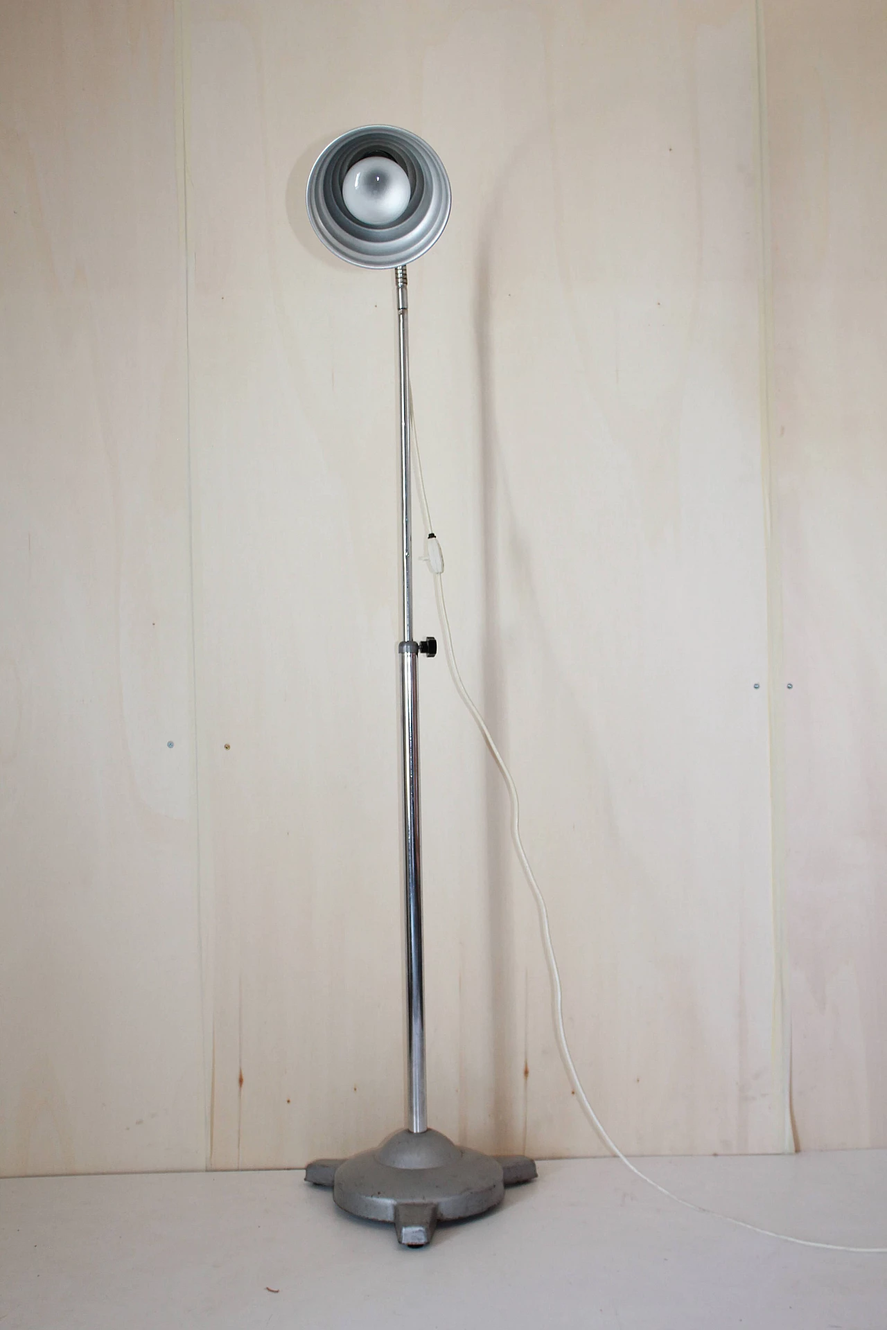 Industrial-style floor lamp, 1960s 2