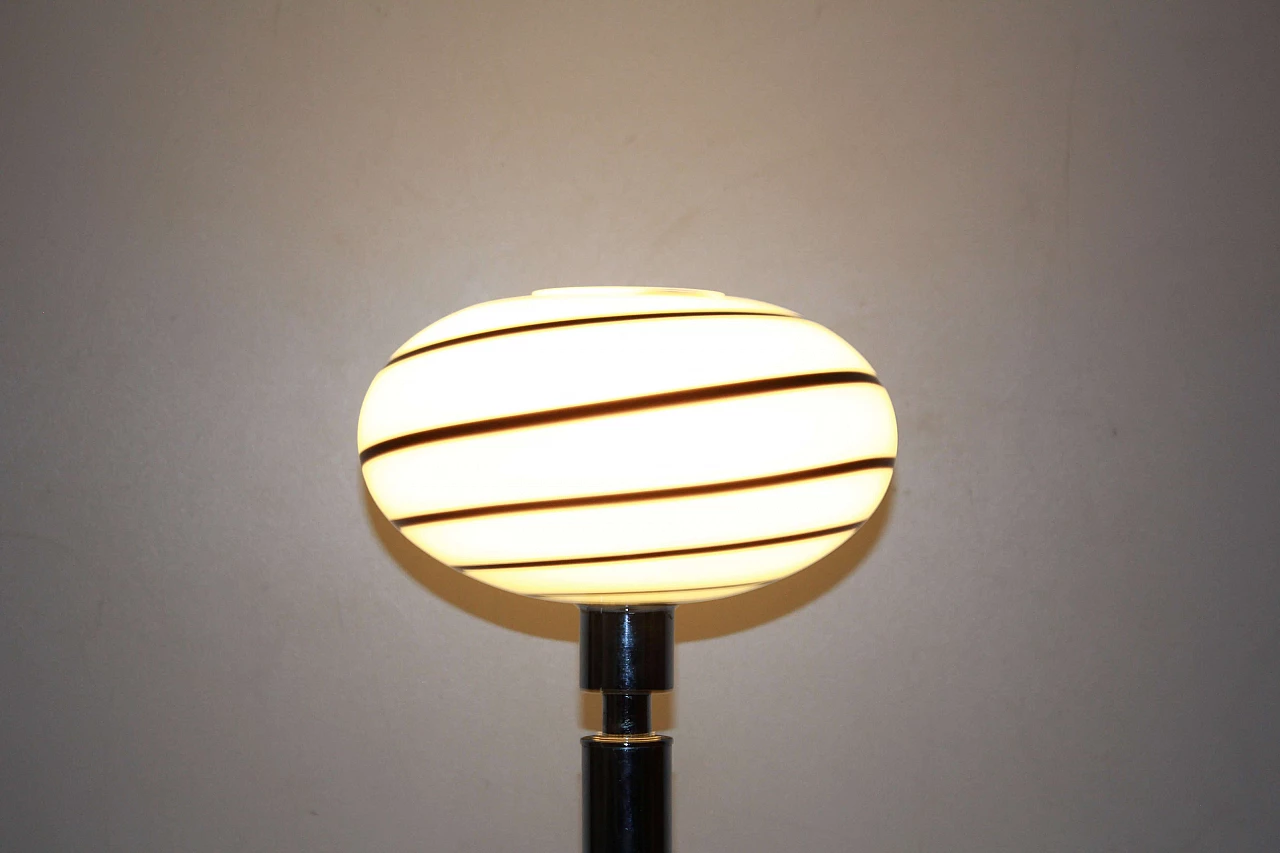 Table lamp with zebra-striped Murano glass shade, 1960s 8