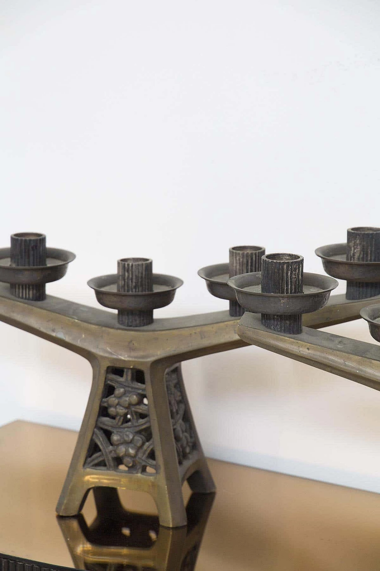 Pair of Art Nouveau bronze candelabra, early 20th century 2