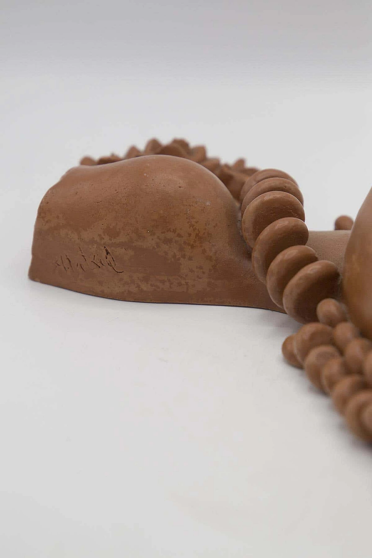 Terracotta sculpture of a woman attributed to Gio Ponti, 1950s 5