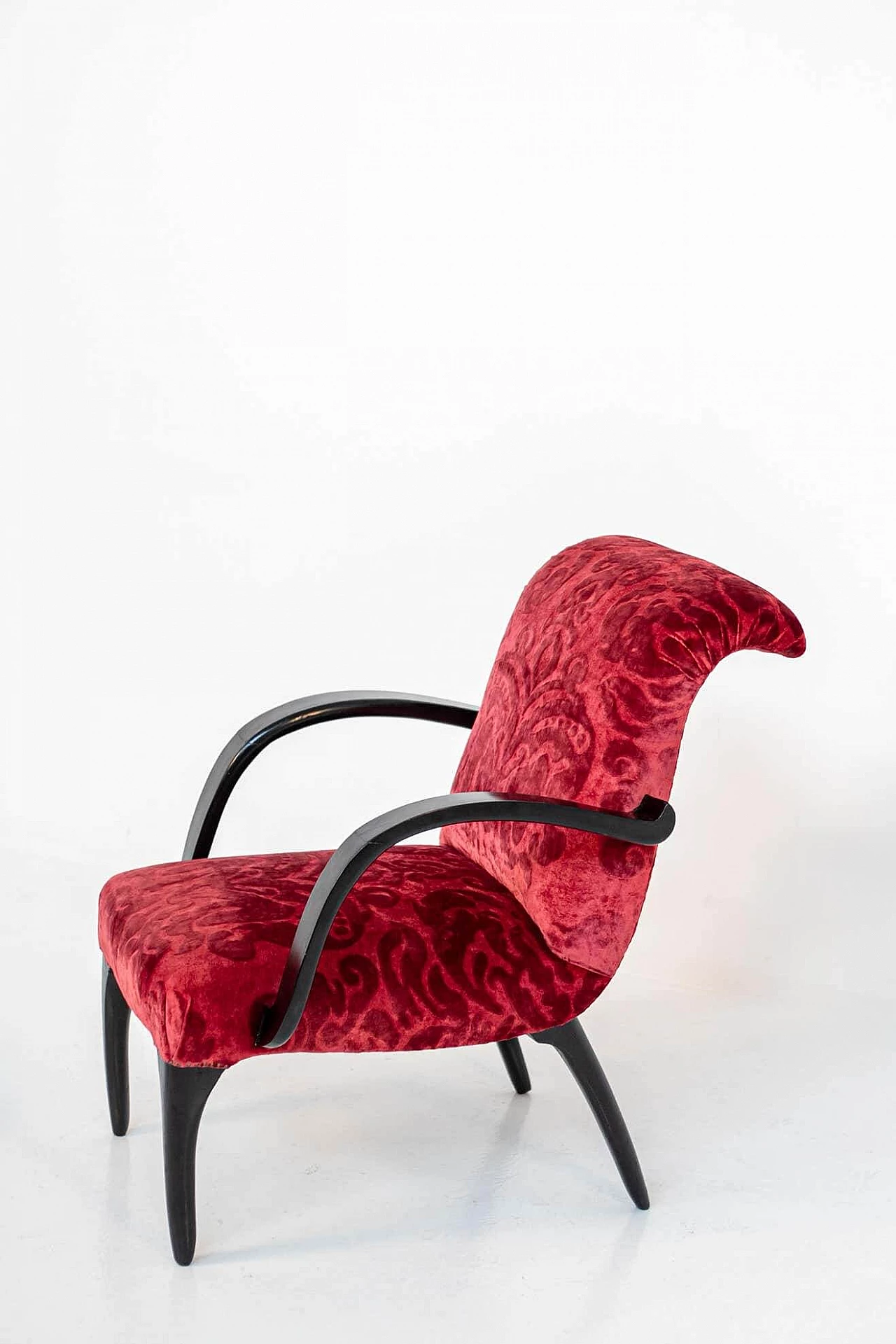 Pair of armchairs in damask velvet and wood attributed to Gilbert Rohde, 1950s 2