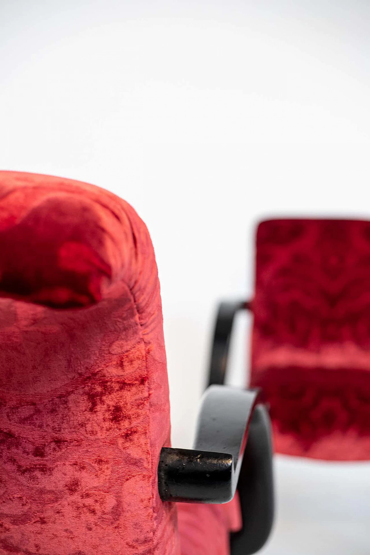 Pair of armchairs in damask velvet and wood attributed to Gilbert Rohde, 1950s 9