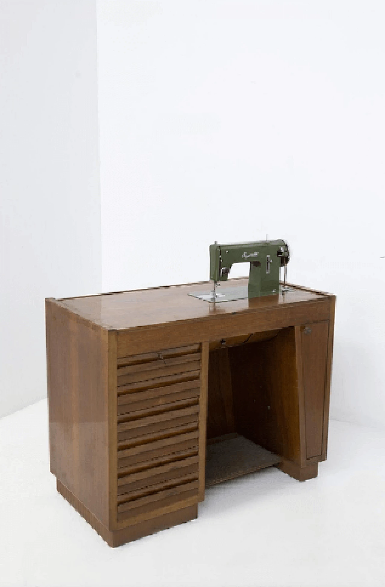 Scrivania convertibile in tavolo da cucito di Vigorelli, anni '50 4