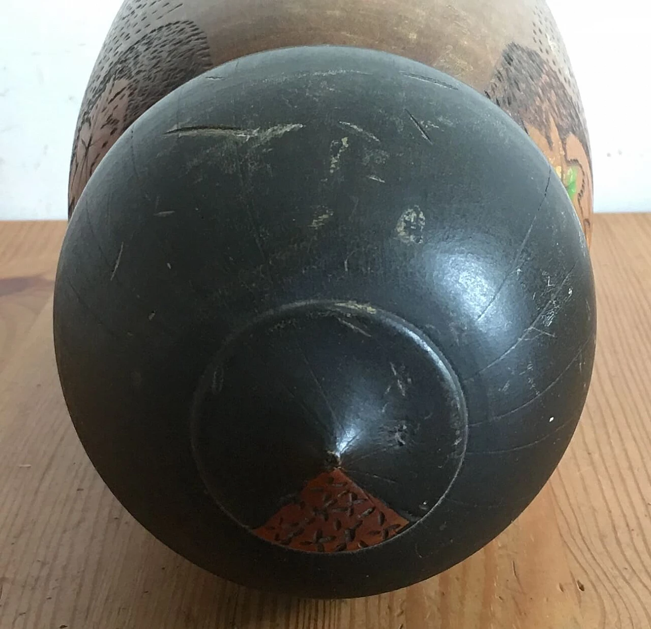 Carved and painted wood kokeshi by Inosuke Kobayashi, 1981 8