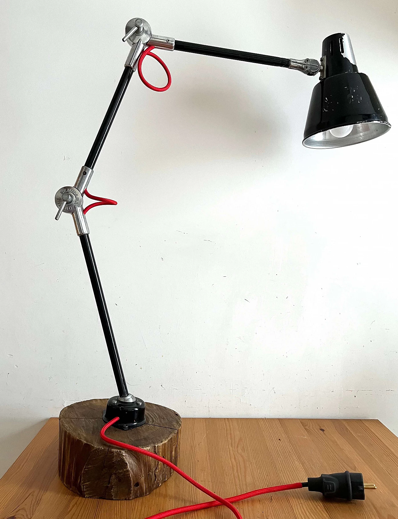 Seminara table lamp with wooden base, 1960s 2