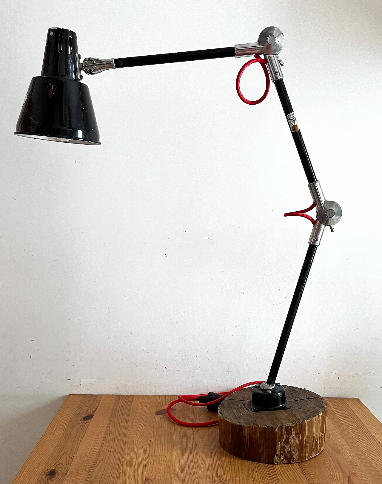 Seminara table lamp with wooden base, 1960s 8