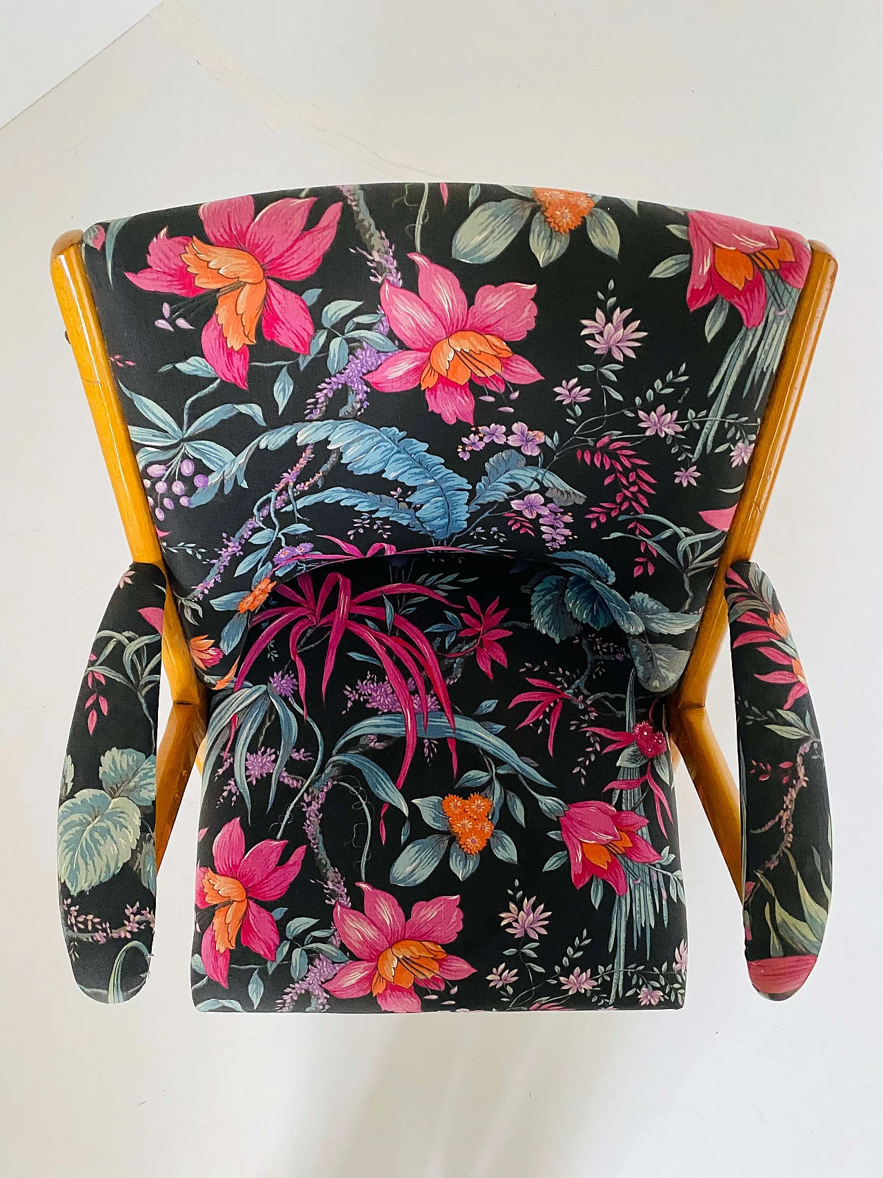 Armchair in solid beech and floral patterned fabric, 1960s 9