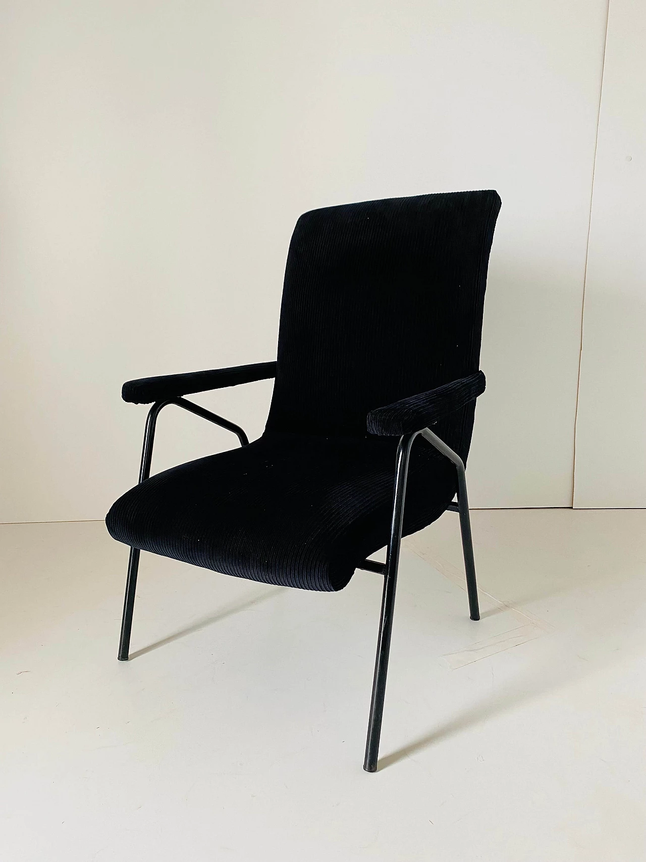 Armchair in black velvet and tubular iron, 1960s 1