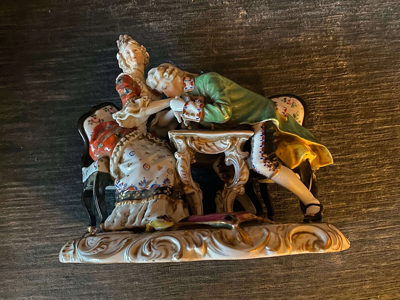 Polychrome porcelain sculpture of a gallant scene, late 19th century 12