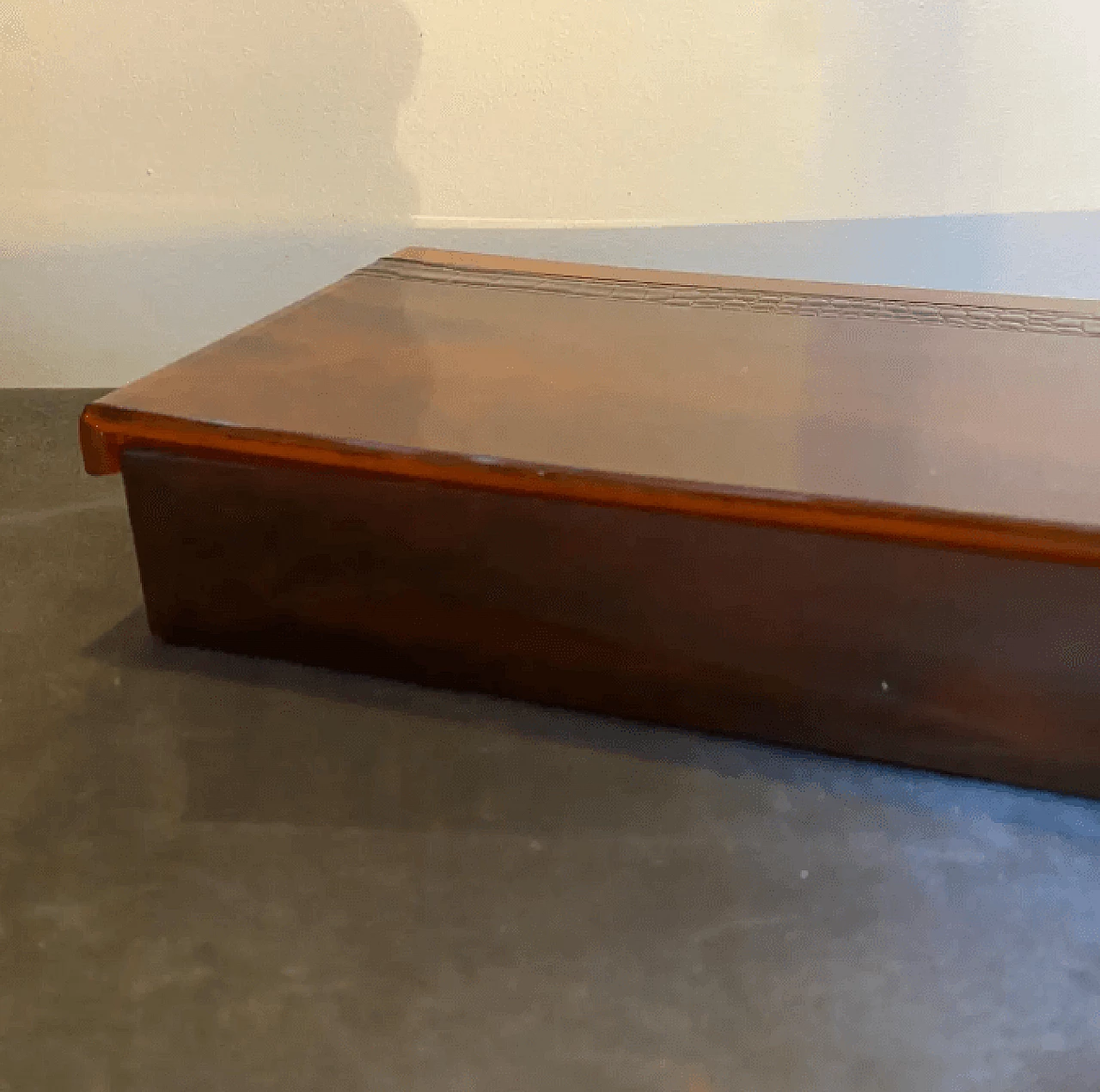 Lucite imitation tortoiseshell jewellery box, 1970s 2