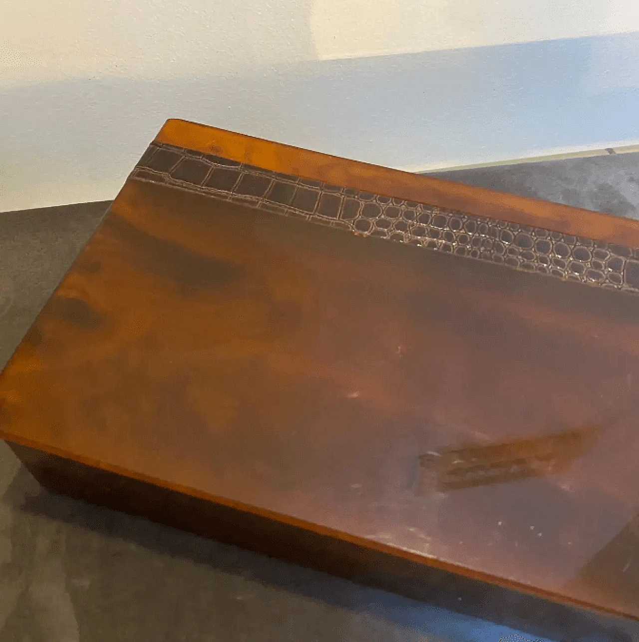 Lucite imitation tortoiseshell jewellery box, 1970s 3