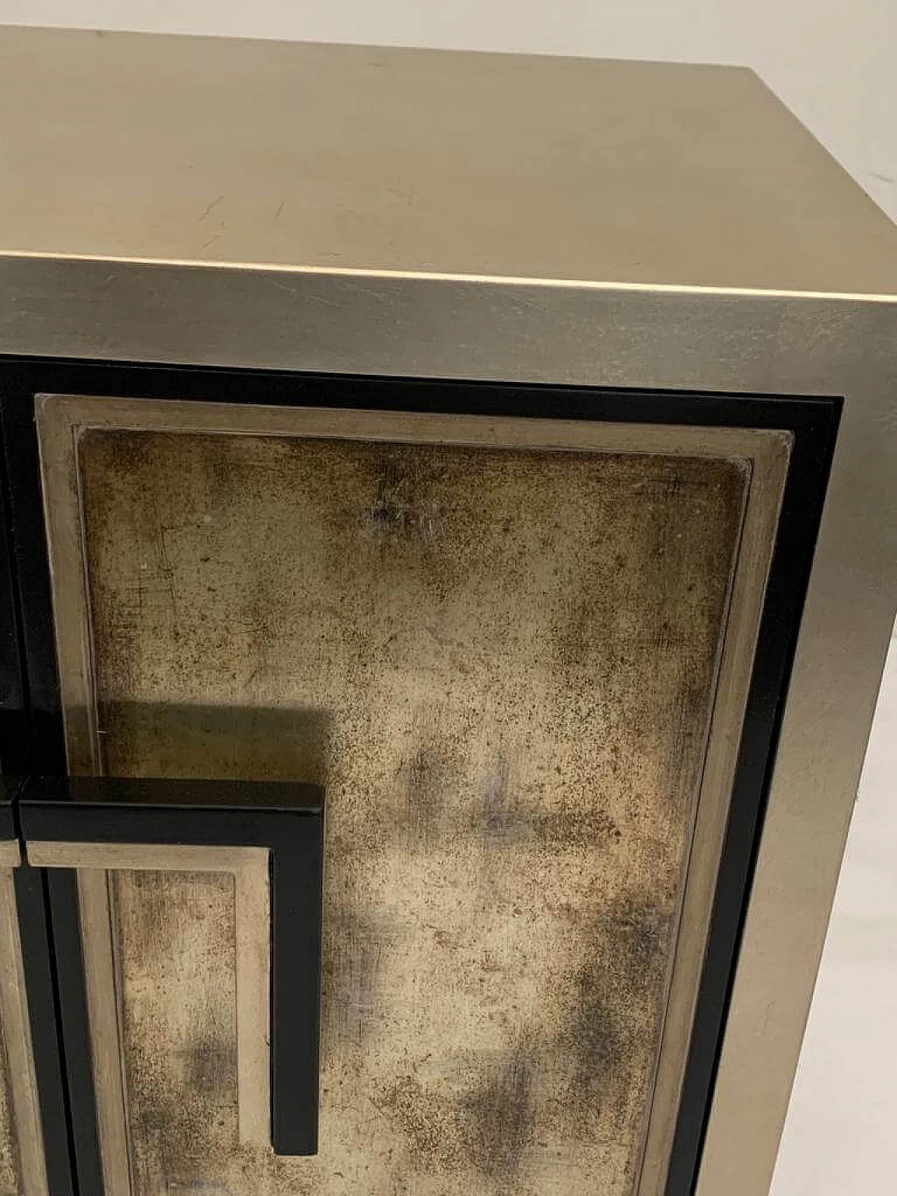 Silver and lacquered wood sideboard by Lam Lee Group, 1990s 4