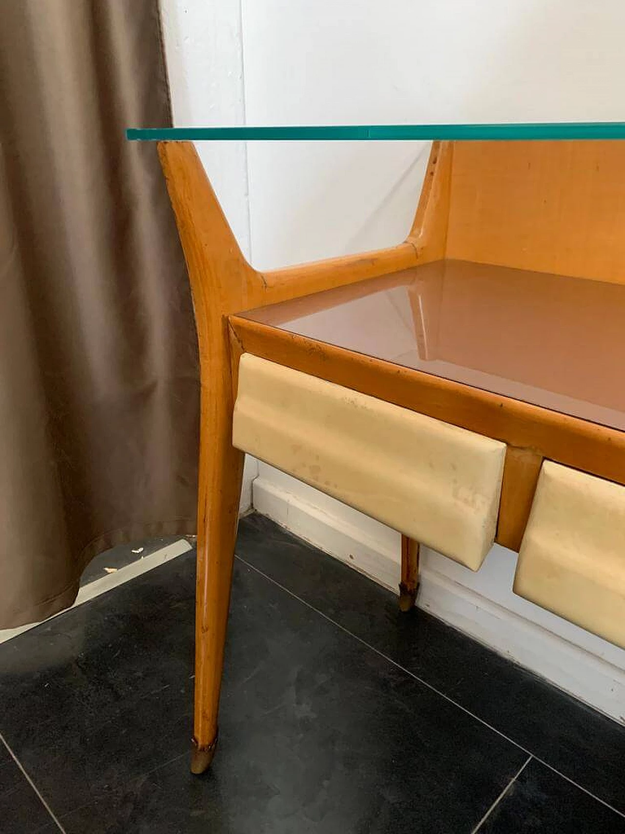 Maple, parchment and glass chest of drawers attributed to Silvio Cavatorta, 1950s 6