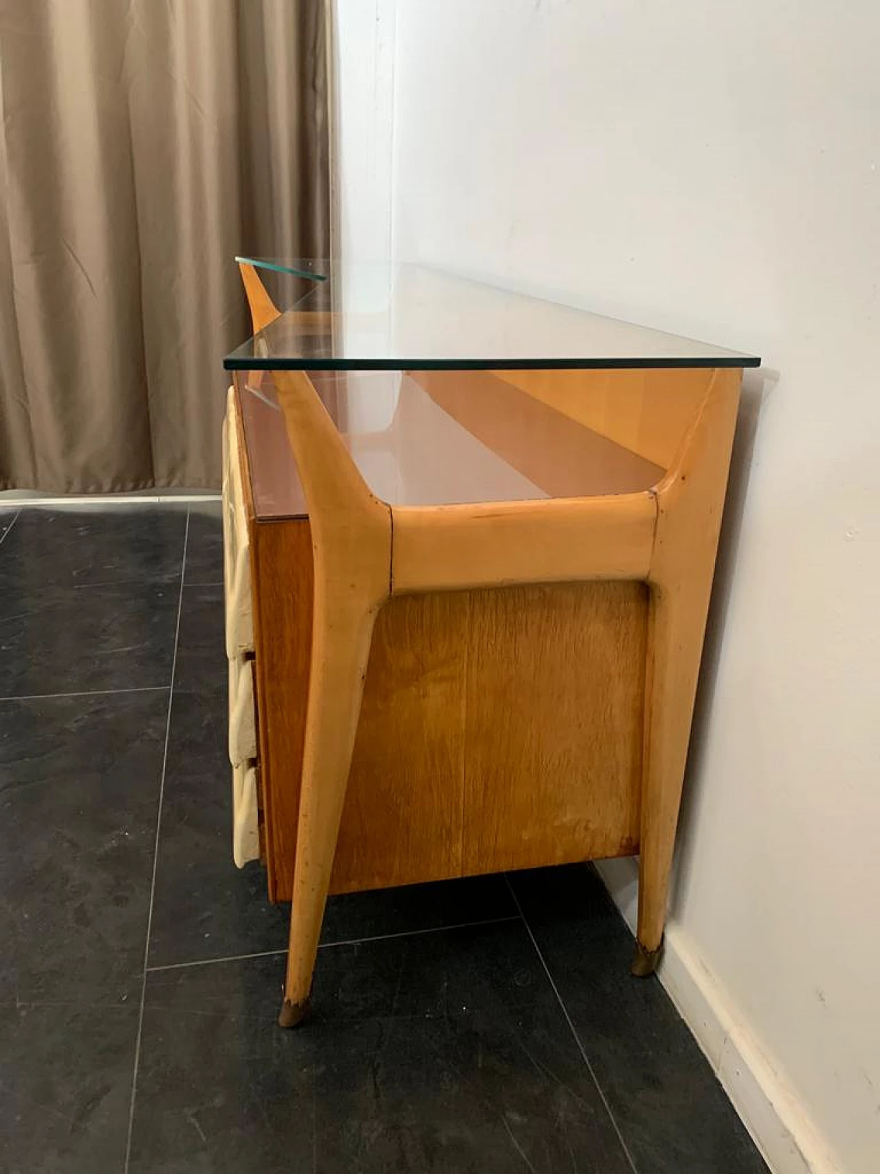 Maple, parchment and glass chest of drawers attributed to Silvio Cavatorta, 1950s 8