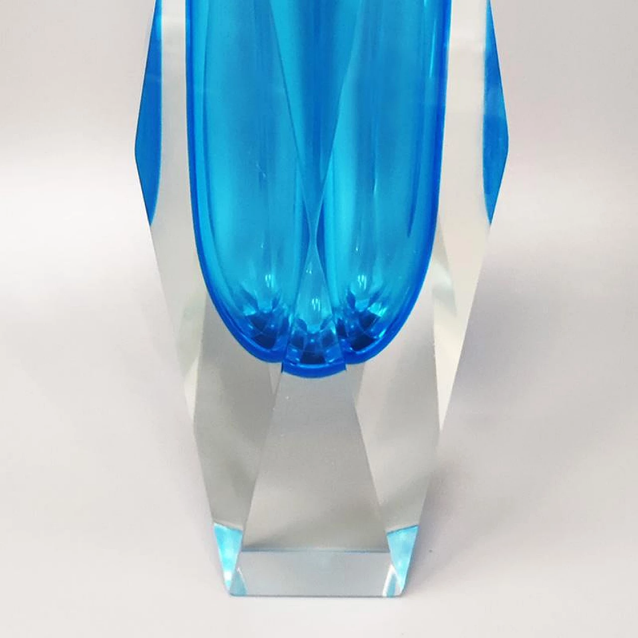 Vaso in vetro di Murano blu di Flavio Poli per Seguso, anni '60 4
