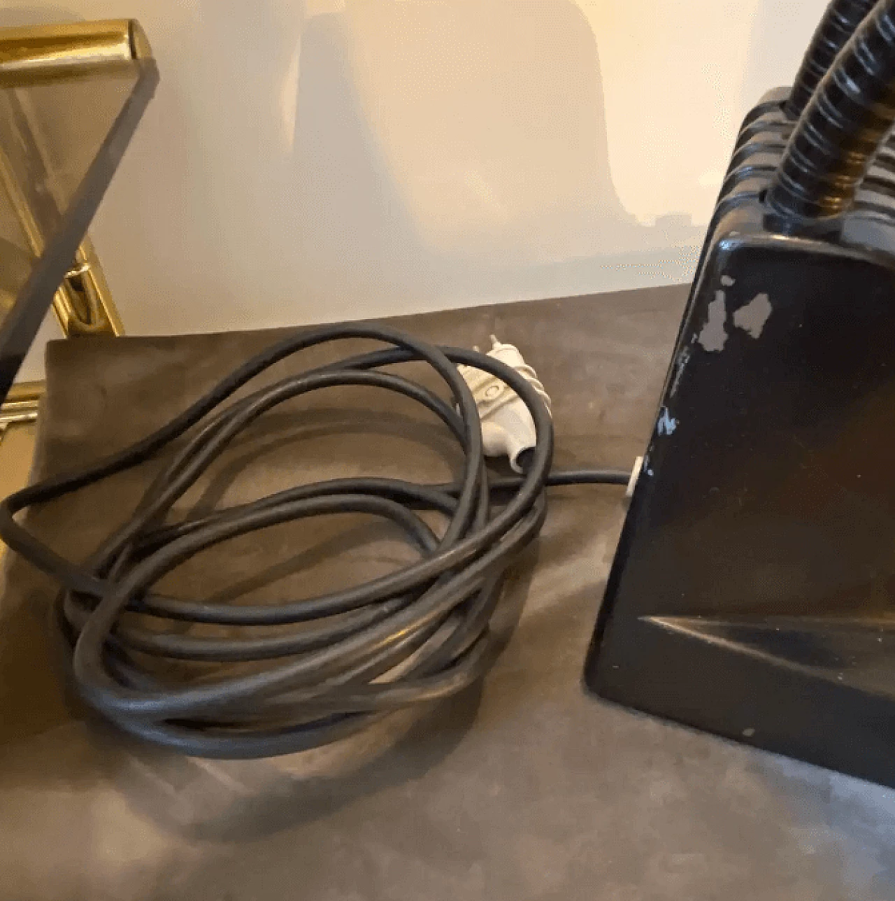 Lampada da tavolo industriale in metallo, anni '60 3