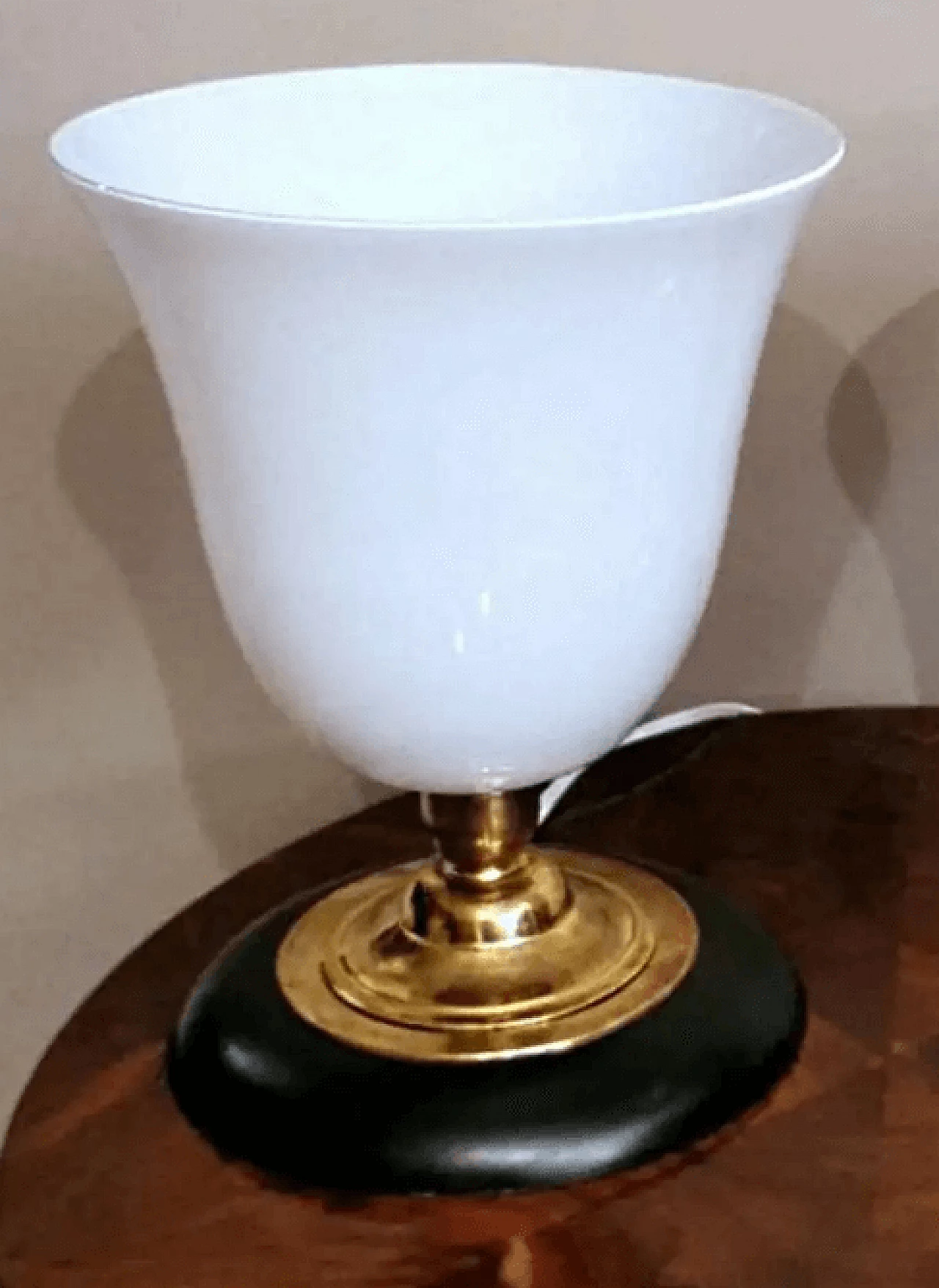 Mazda-style table lamp in opaline glass, brass and wood, 1930s 4