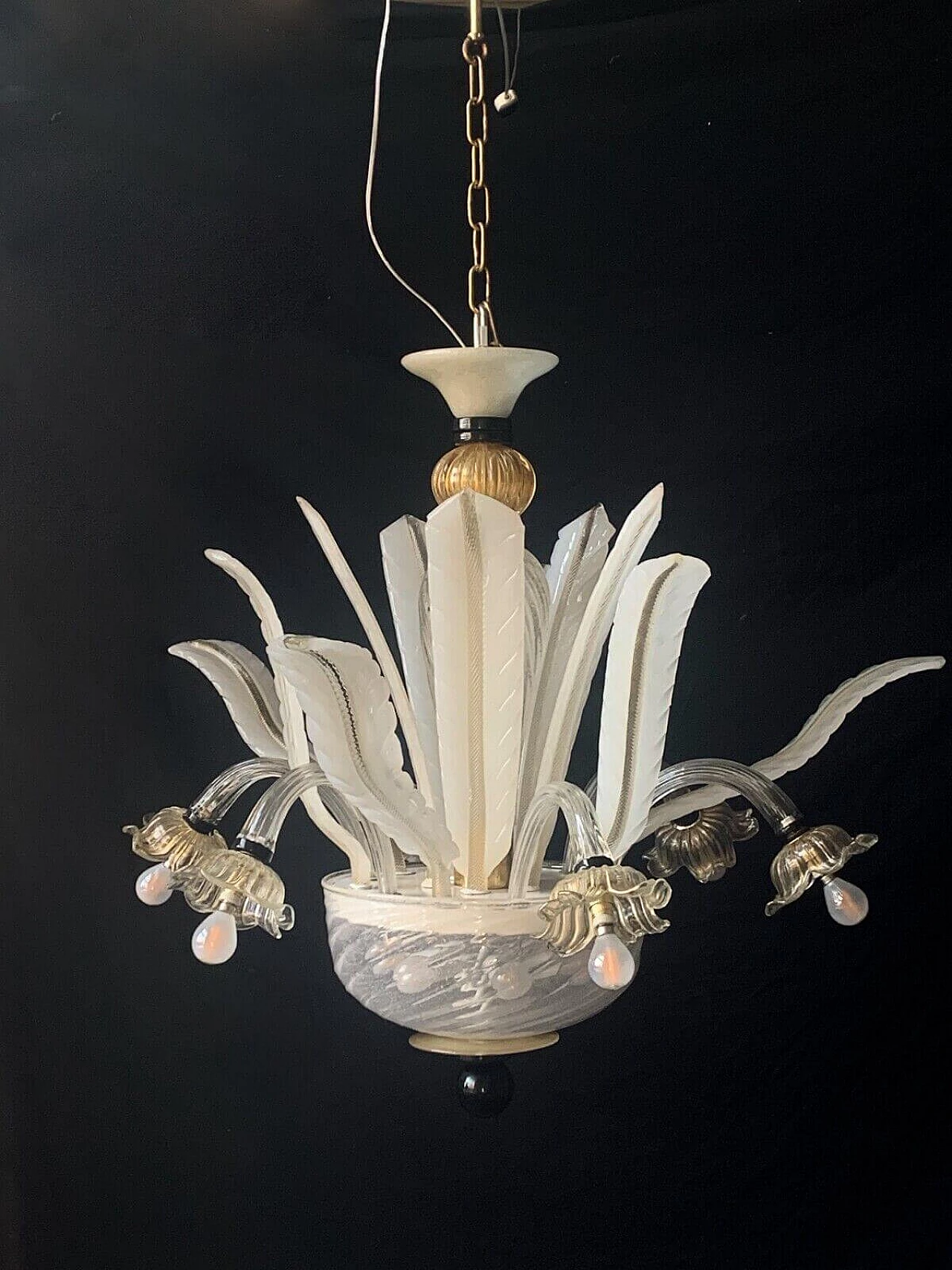 Murano glass chandelier attributed to Seguso, 1960s 8