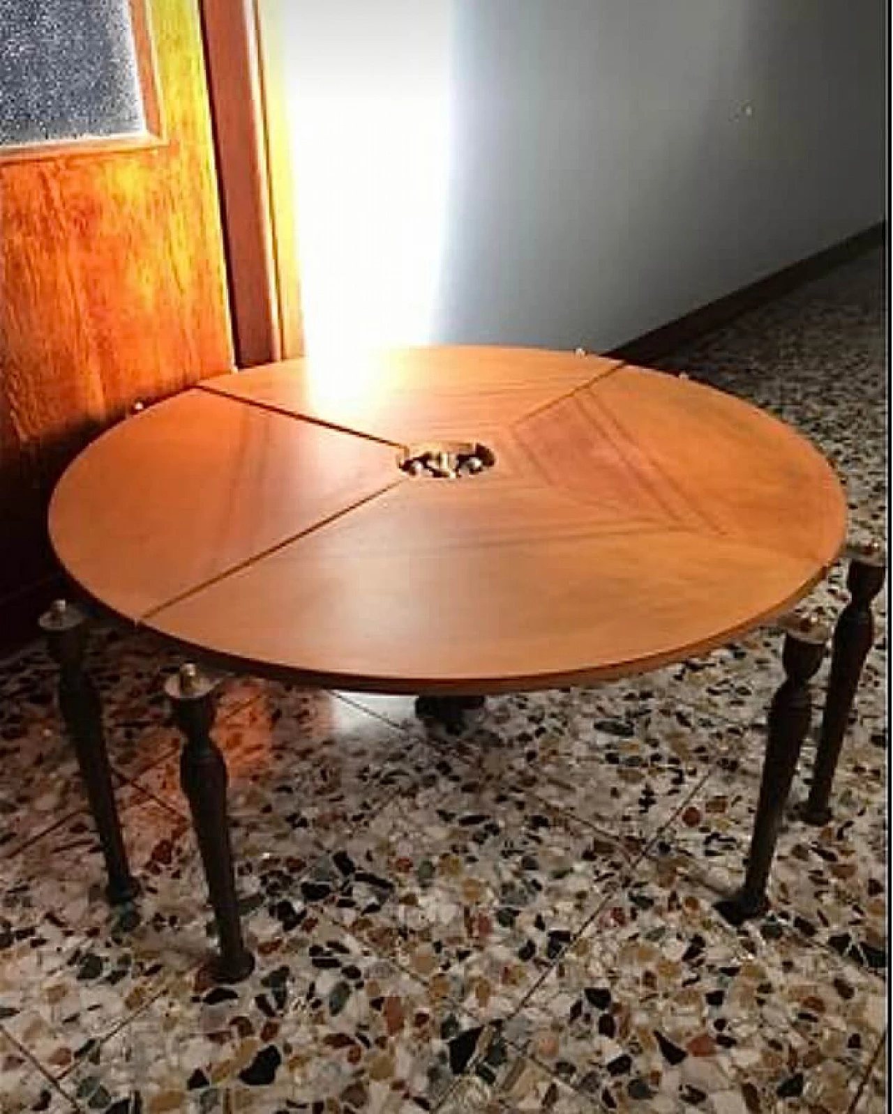 Round modular teak coffee table, 1960s 6