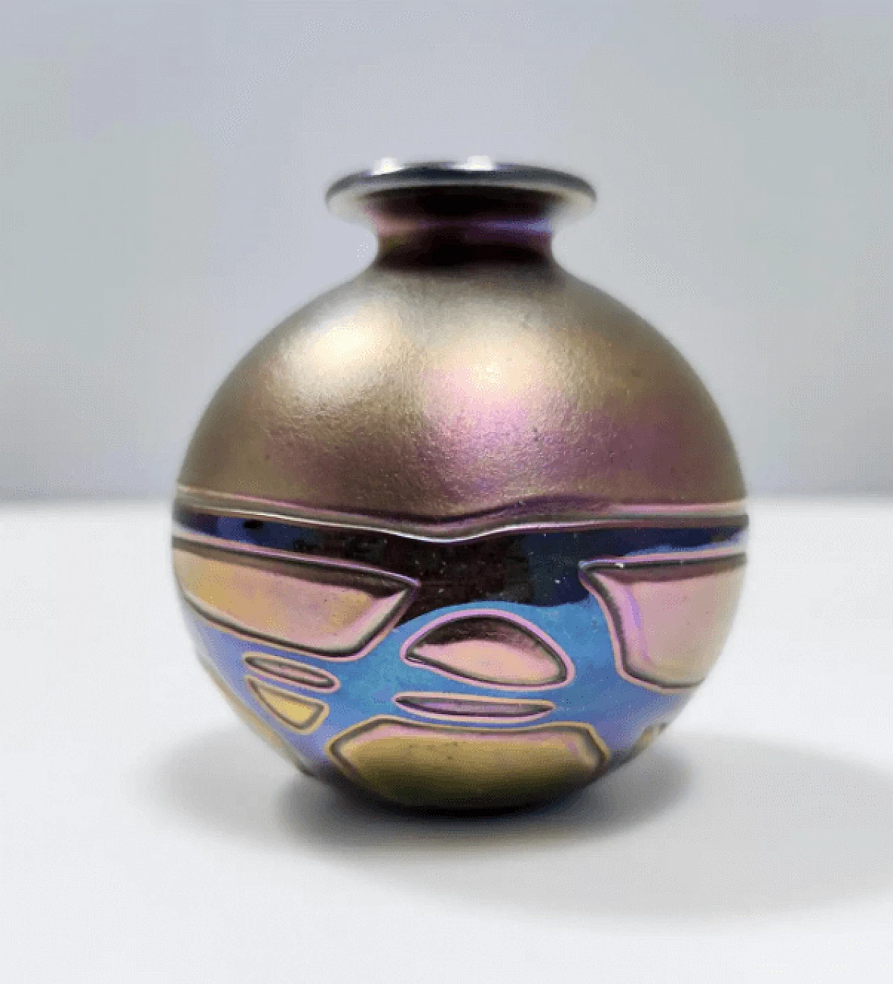 Vaso in vetro opalescente Mdina di Malta, anni '60 3