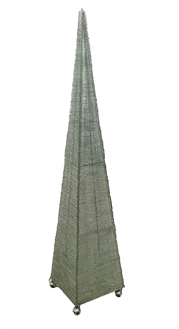 Lampada da terra a piramide con perle di vetro verde, anni '80
