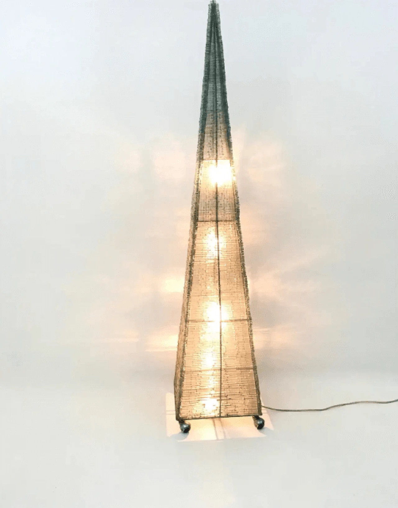 Pyramid floor lamp with green glass beads, 1980s 3