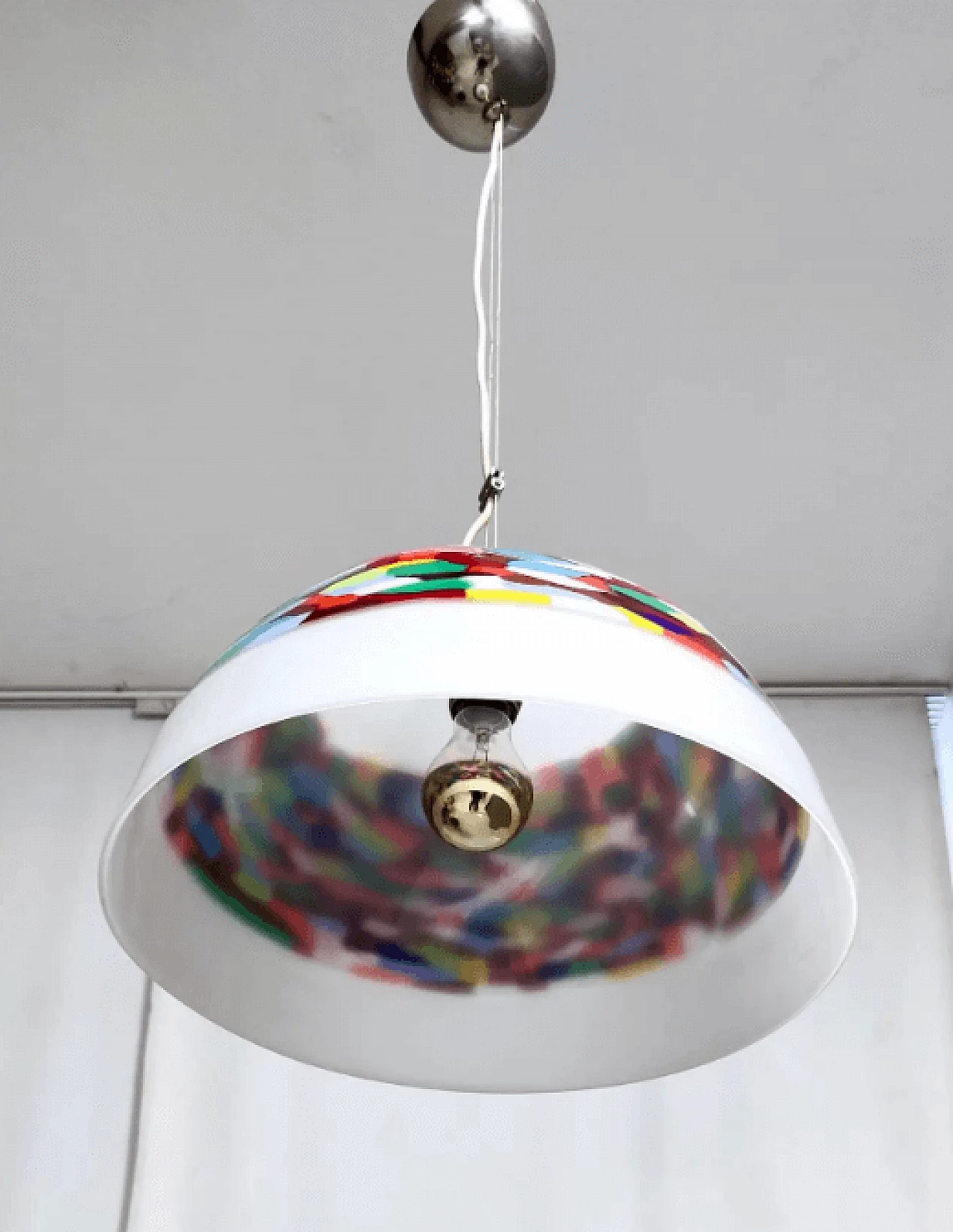 White and coloured blown glass and chrome-plated metal chandelier by Murrina, 1980s 4