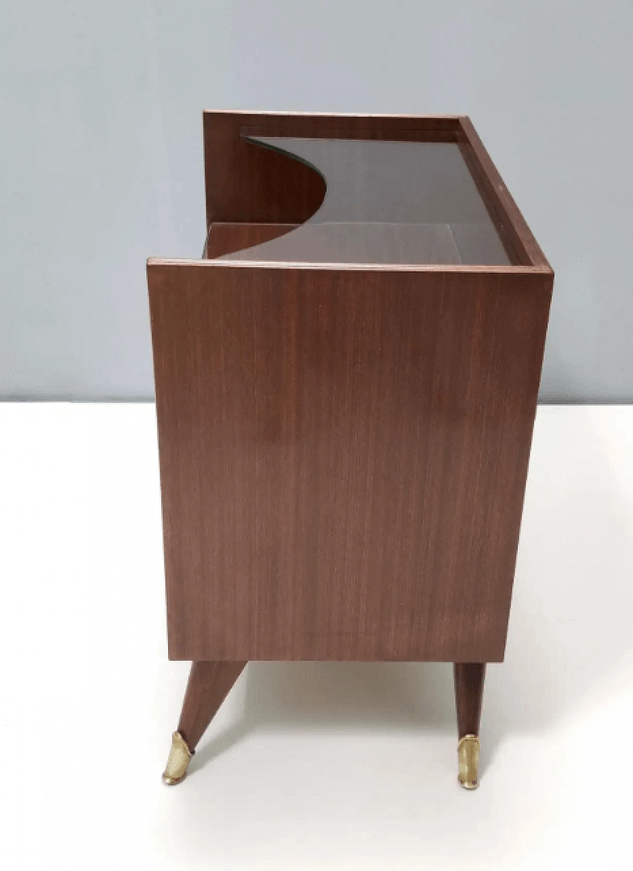 Pair of wooden bedside tables with crystal top shelf, 1950s 5