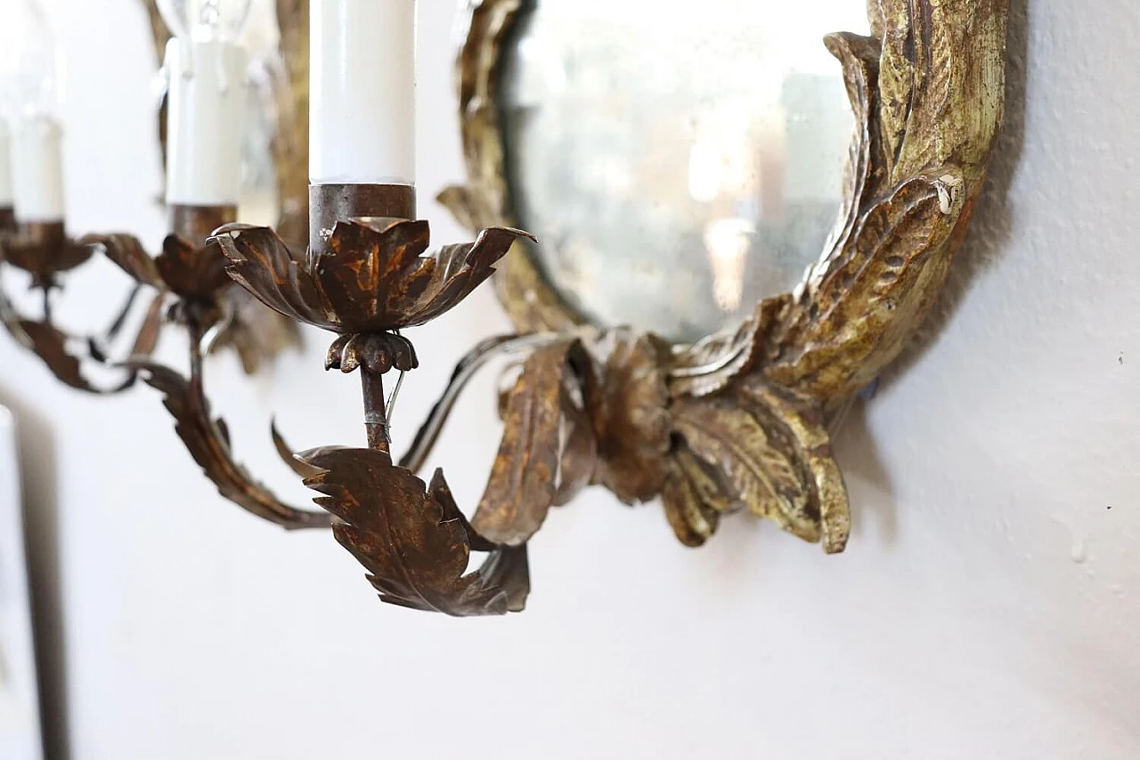 Pair of gilded wooden wall sconces with mirror, 1920s 8