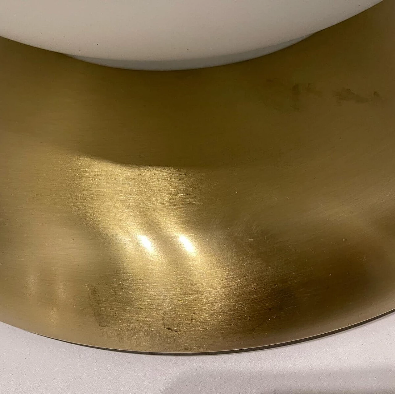 Coppia di lampade uovo in vetro con base in ottone, anni '80 4